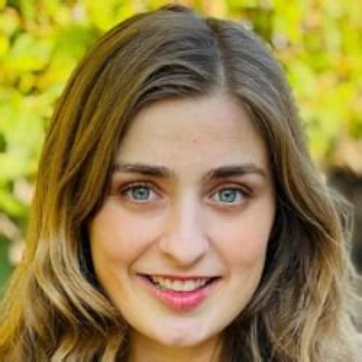 Abbey Fickley - Age, Family, Bio