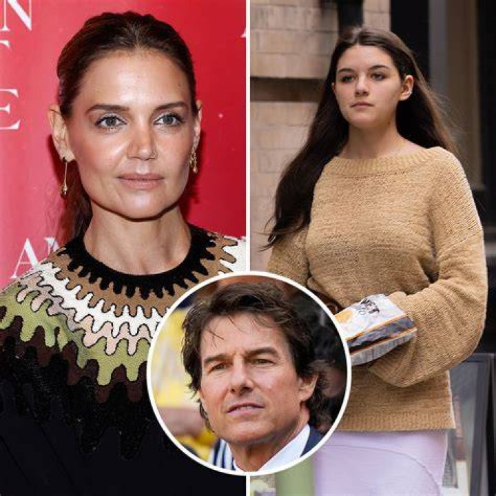 Actor Jamie Foxx splits from Katie Holmes and has found a new girlfriend in actress-model Sela Vave!