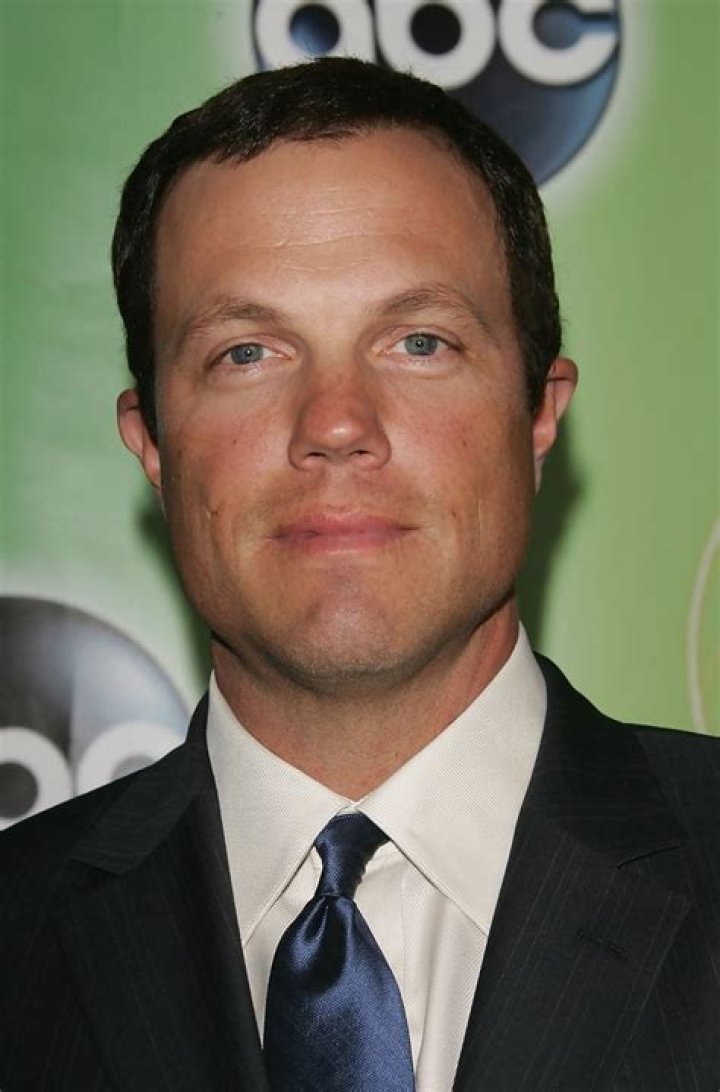 Adam Baldwin Bio (Wiki) 