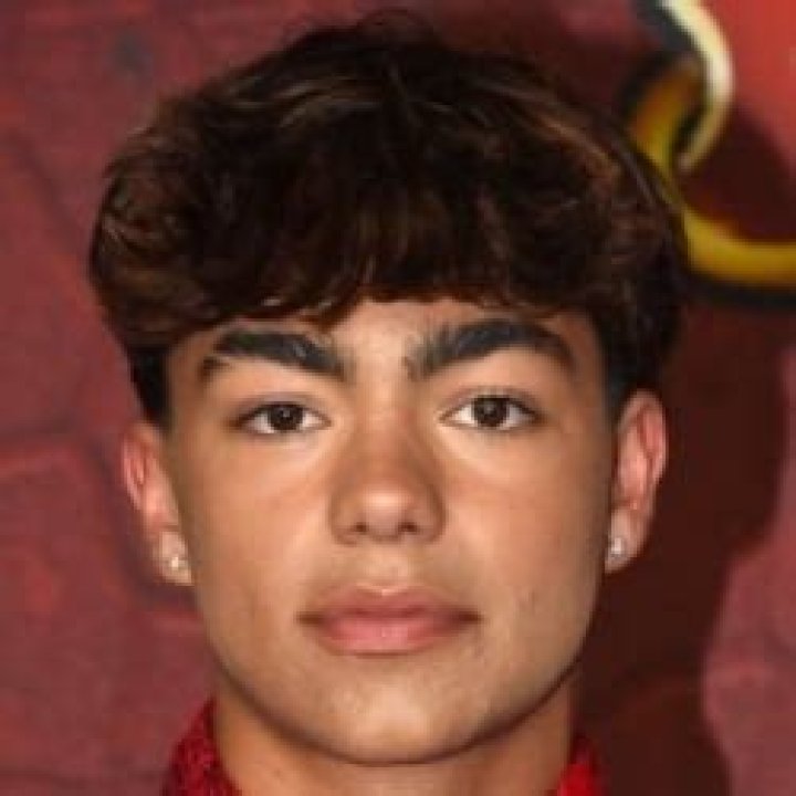 Adamo Bertacchi-Morroni - Trivia, Family, Bio