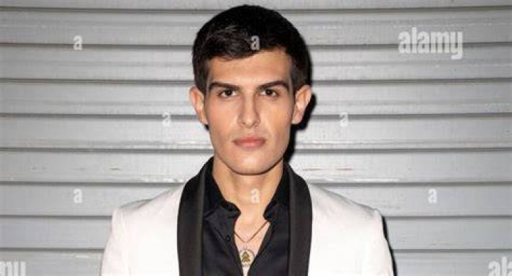 Adriel Favela - Age, Family, Bio