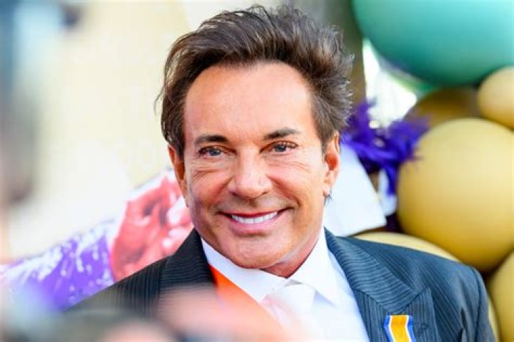 Alex Jolig Height, Weight, Net Worth, Age, Birthday, Wikipedia, Who, Nationality, Biography