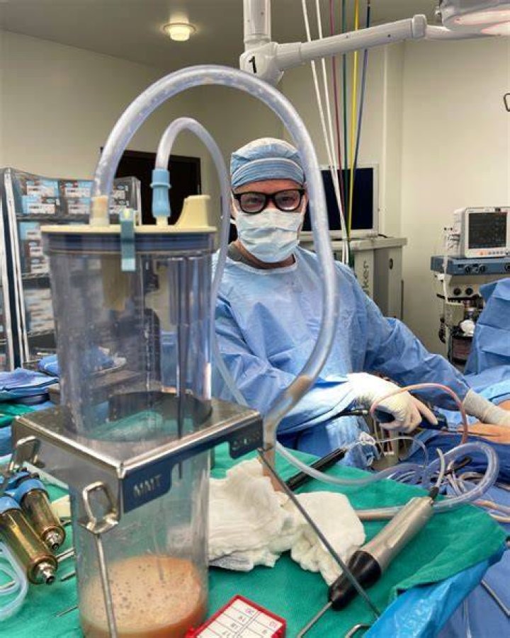 All about the plastic surgeon, Dr. Cat Begovic! 6 interesting facts about her All about the plastic surgeon, Dr. Cat Begovic! 6 interesting facts about her