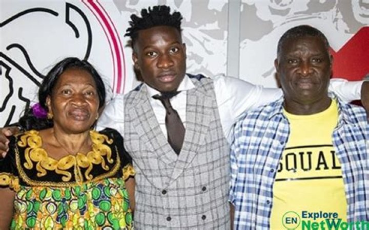 Amadou Onana - Age, Family, Bio