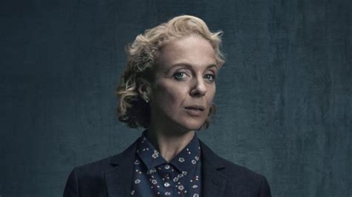 Amanda Abbington - Age, Family, Bio