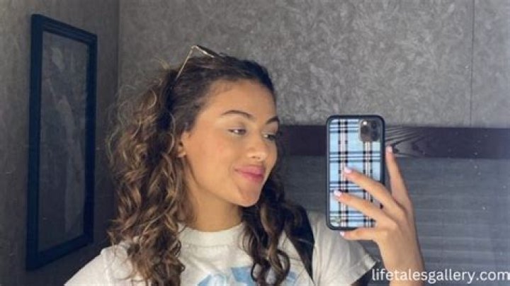 
Anja Linder Height, Weight, Net Worth, Age, Birthday, Wikipedia, Who, Nationality, Biography 