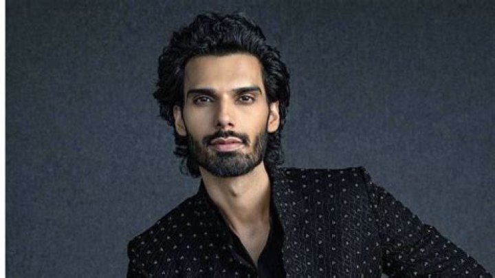 Anuj Singh Duhan Height, Weight, Net Worth, Age, Birthday, Wikipedia, Who, Instagram, Biography