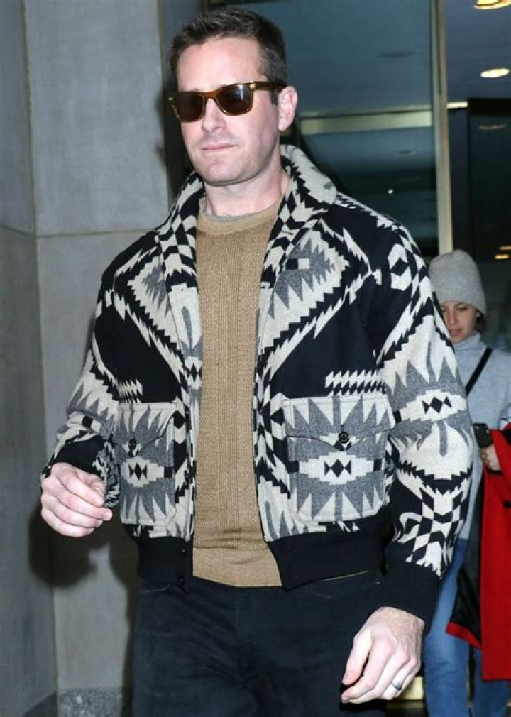 “Armie Hammer stepped out on a date with Josh Lucas’ ex-wife” links