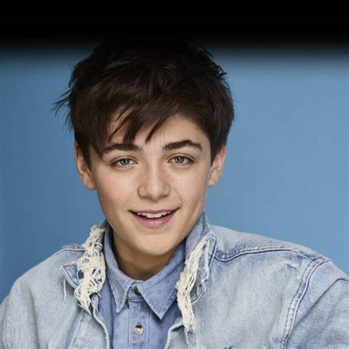 Asher Glean - Age, Family, Bio