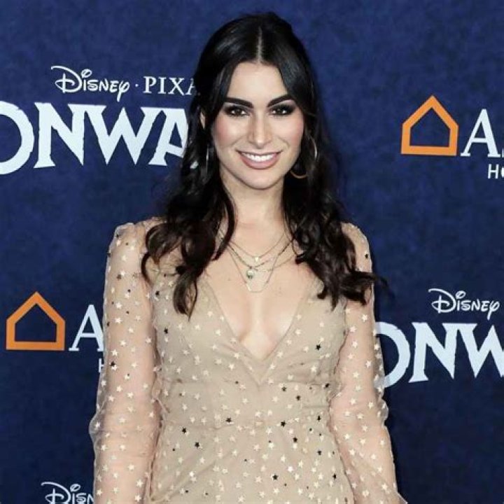 Ashley Iaconetti Bio (Wiki) 