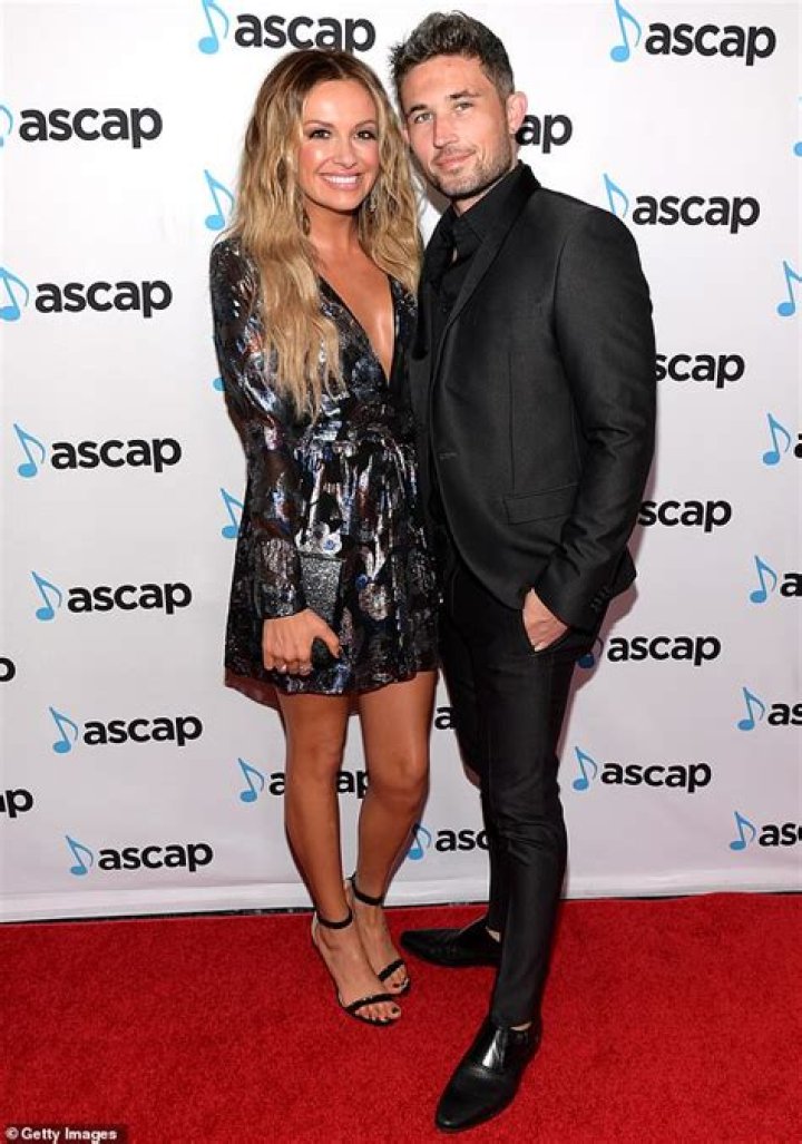 Audrina Patridge is in a romantic relationship with Josh Henderson after her divorce!