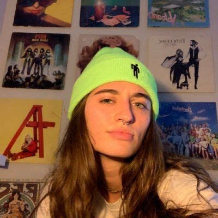
Avery Cyrus Is Rumored To Be Cheating On JoJo Siwa 