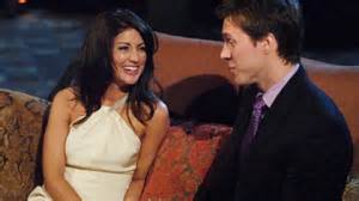 Bachelorette Jillian Harris’s baby fell from his chair when she left him for a minute