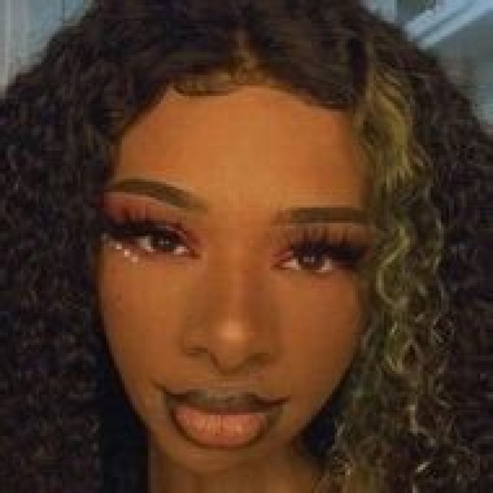 Baddie B - Age, Family, Bio