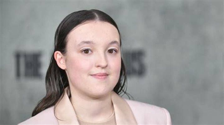 What is Bella Ramsey’s sexual orientation? Gender, Pronouns Bella Ramsey is identitified as a non-binary