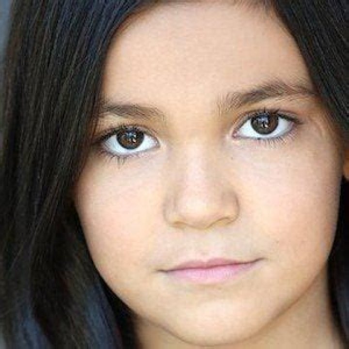 Bella Stine - Age, Family, Bio