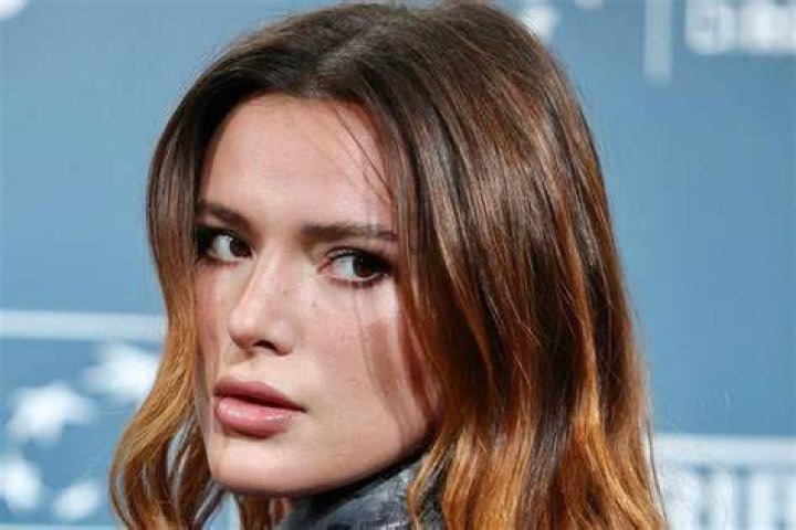 Bella Thorne Height, Age, Boyfriend, Biography, Wiki, Net Worth