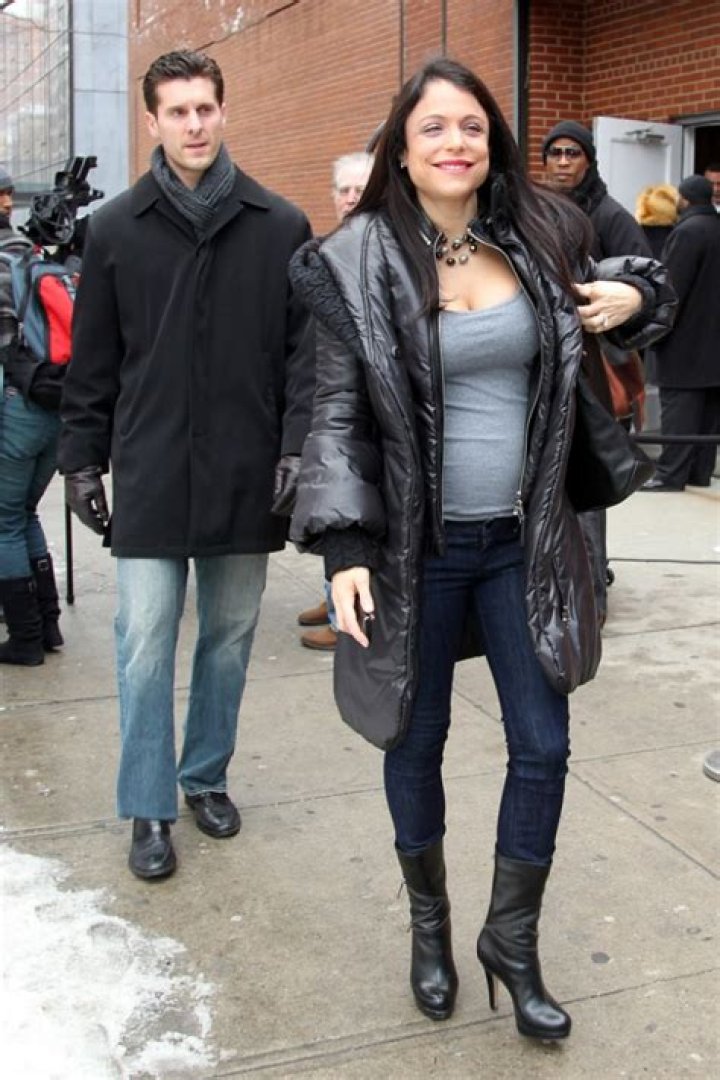 Bethenny Frankel gives birth to baby girl one month early