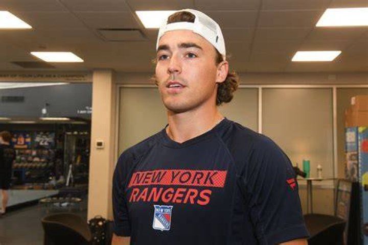 Brett Berard Height, Weight, Net Worth, Age, Birthday, Wikipedia, Who, Nationality, Biography