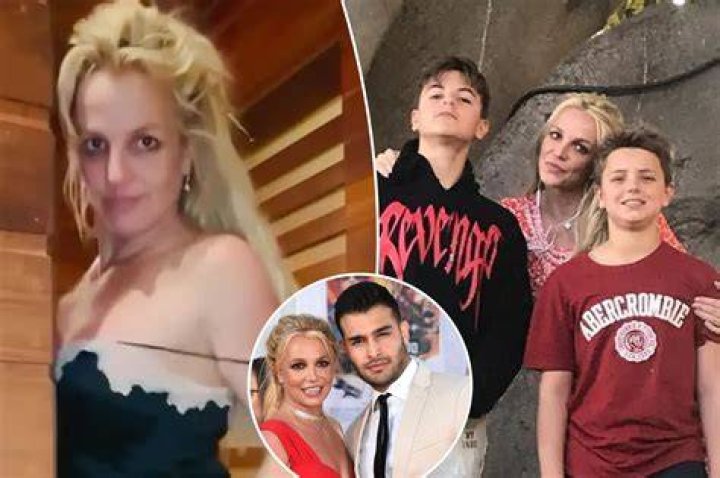 
Britney Spears’s Former Business Manager Says The Company Wasn’t Involved In Her Conservatorship 