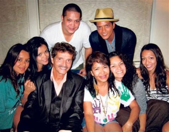 Bruno Mars Nationality Parents: Ethnicity of Peter Hernandez, and Bernadette San Pedro Bayot
