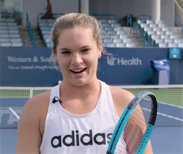 Caty McNally Wiki, Age, Husband, Net Worth, Height, Parents, Siblings, Prize, Ranking, Injury, College, Coach
