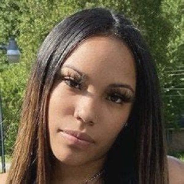 Chesathebrat - Age, Family, Bio