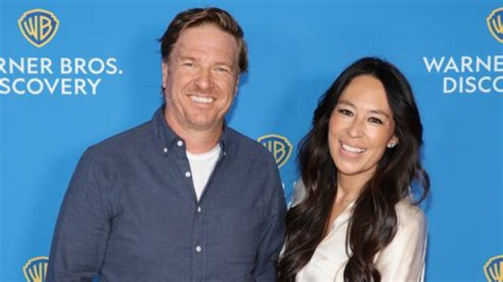 Chip Gaines and his wife Joanna Gaines’ Divorce Rumors! They are discussing about their relationship on Twitter