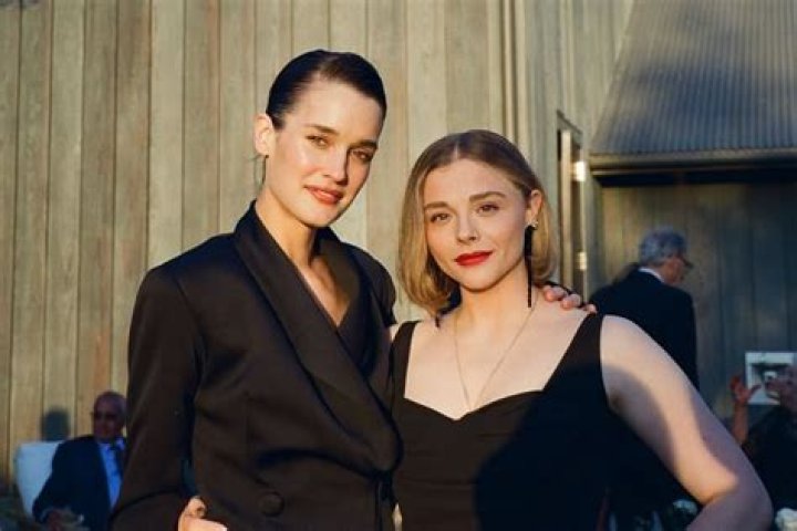 
Chloe Grace Moretz Girlfriend Kate Harrison Age and Net Worth 