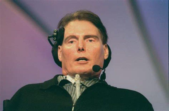Christopher Hines Bio (Wiki) 