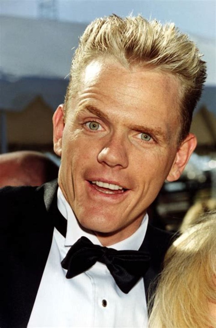 
Christopher Titus Height, Weight, Net Worth, Age, Birthday, Wikipedia, Who, Nationality, Biography 