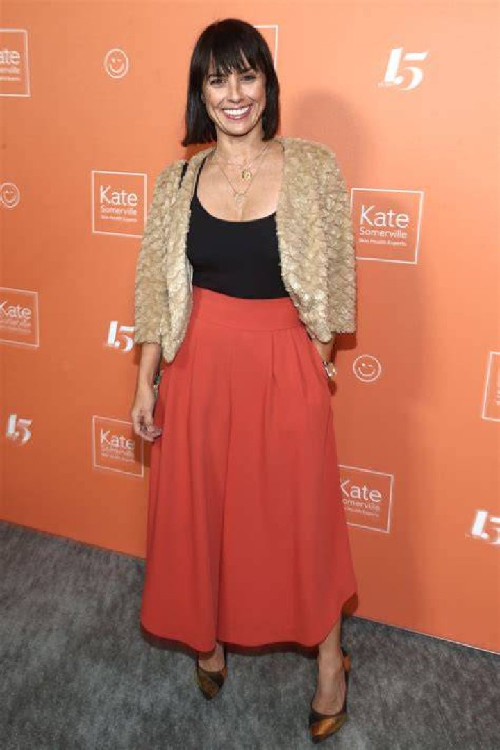Constance Zimmer Height, Weight, Net Worth, Age, Birthday, Wikipedia, Who, Nationality, Biography