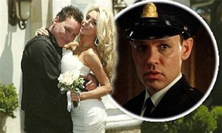 	Courtney Stodden is happy her marriage is over: ‘I feel like a little girl again!’	