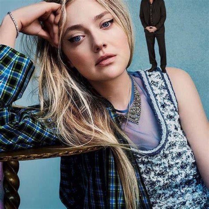 Dakota Fanning Bio (Wiki) 