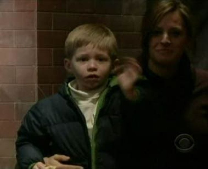 David Letterman shows son Harry; Julia Roberts: leave Octomom alone