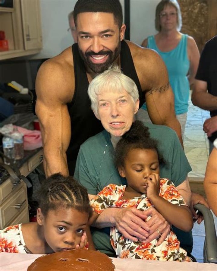 David Otunga - Age, Family, Bio