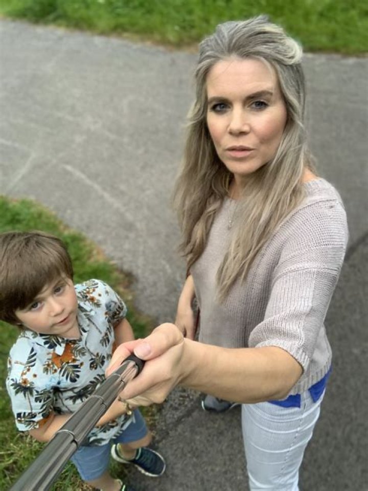 Denise Horan - Age, Family, Bio