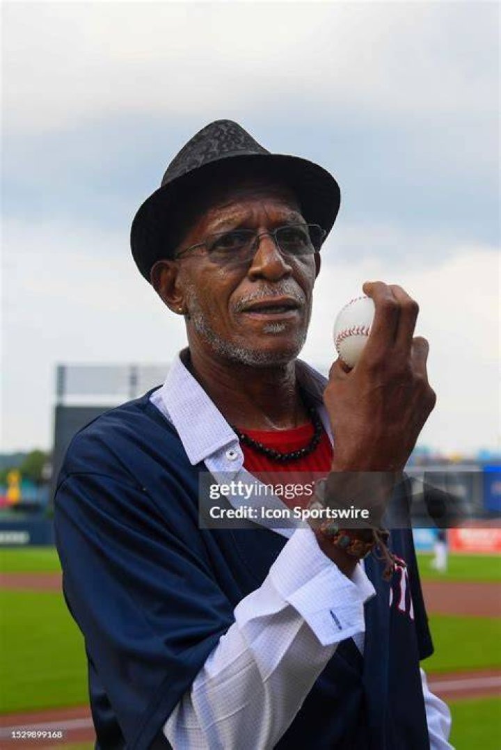 
Derek Boyd Height, Weight, Net Worth, Age, Birthday, Wikipedia, Who, Nationality, Biography 