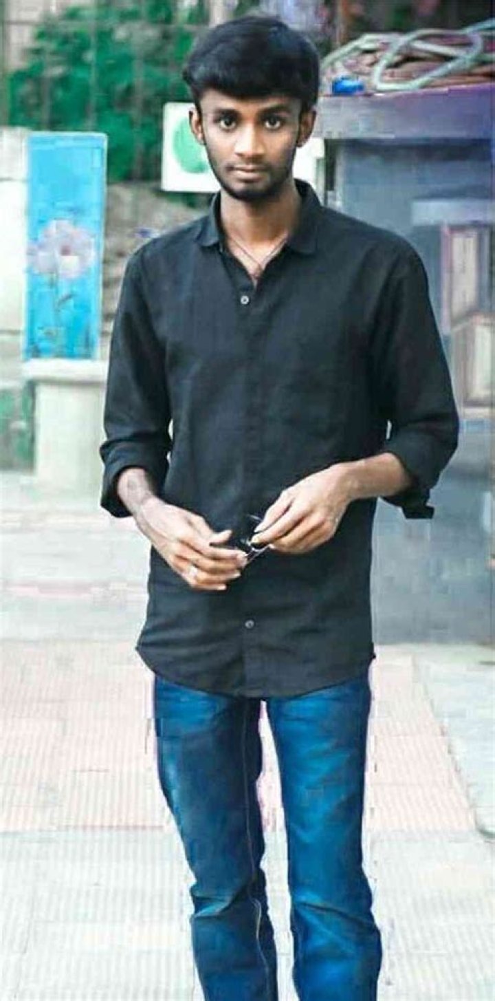 Dhina Height, Weight, Net Worth, Age, Birthday, Wikipedia, Who, Instagram, Biography