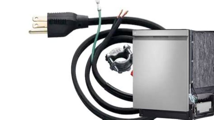 Do GE dishwashers come with power cords?