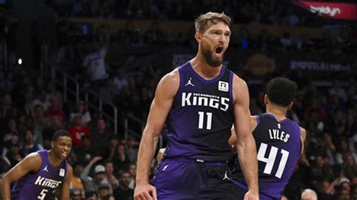 Domantas Sabonis Height, Weight, Net Worth, Age, Birthday, Wikipedia, Who, Nationality, Biography