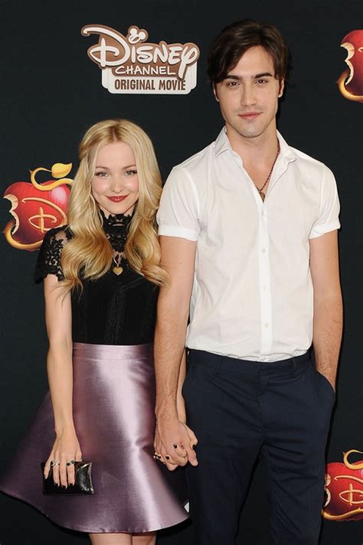 Dove Cameron - Age, Family, Bio