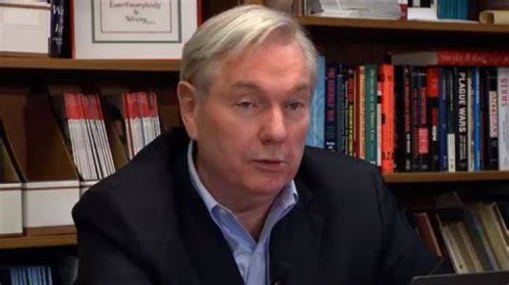 
Dr. Michael Osterholm Height, Weight, Net Worth, Age, Birthday, Wikipedia, Who, Instagram, Biography 