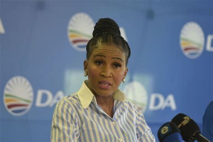 
Dr Mpho Phalatse Height, Weight, Net Worth, Age, Birthday, Wikipedia, Who, Nationality, Biography 