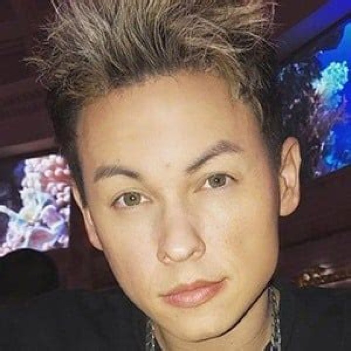 Drew Ryan Scott - Age, Family, Bio