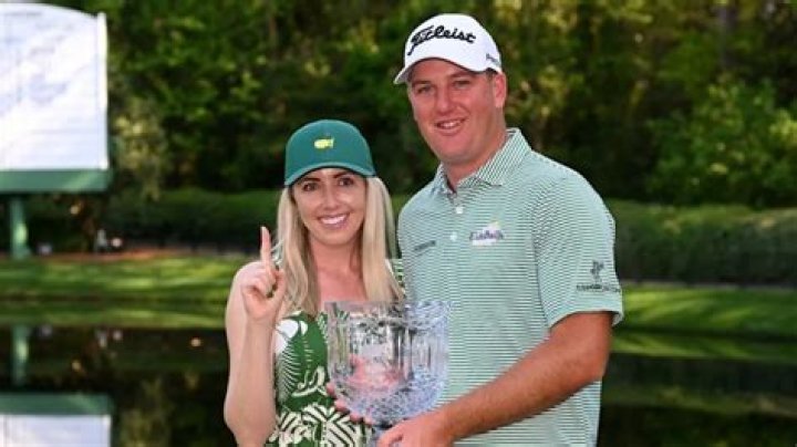 Elli Hoge: Who is Tom Hoge’s sister?