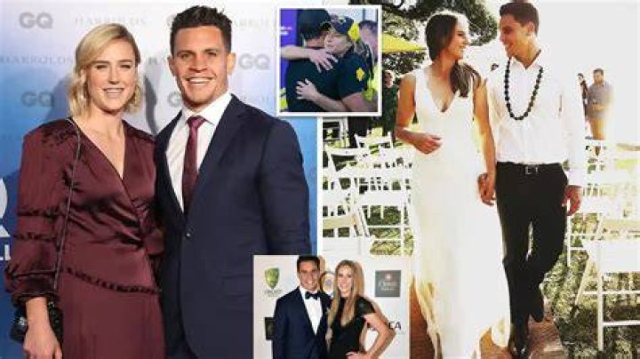 
Ellyse Perry Boyfriend & Dating Life After Divorce From Ex-Husband Matt Toomua 