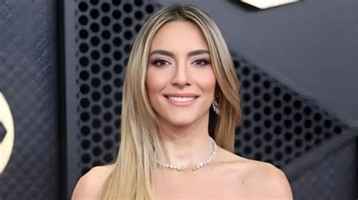 Emily Austin - Age, Family, Bio