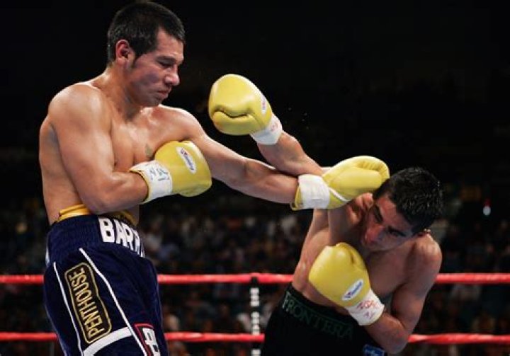 Erik Morales photo