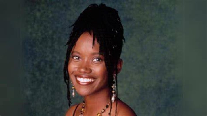 Erika Alexander photo 3